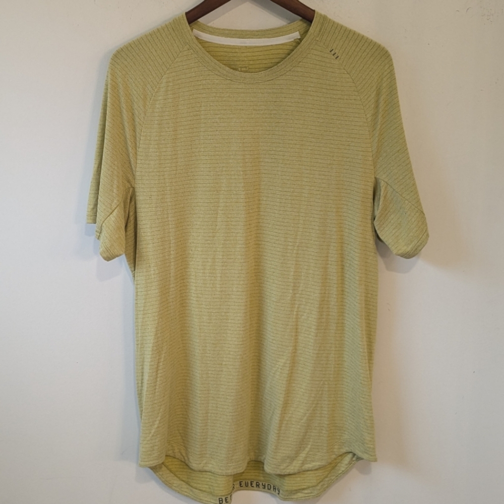 lululemon athletica Yellow Short Sleeve Tee